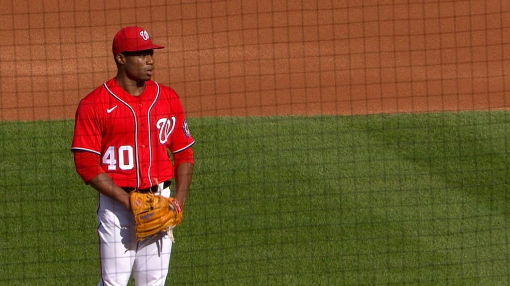 Wander Suero Game-Used World Series Champions Gold Jersey