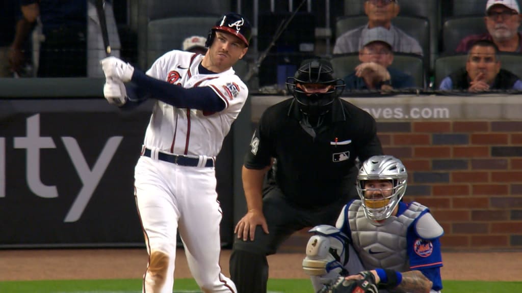 Atlanta Braves fans concerned as All-Star Austin Riley's poor season  continues: Where's Chipper? He's supposed to fix him