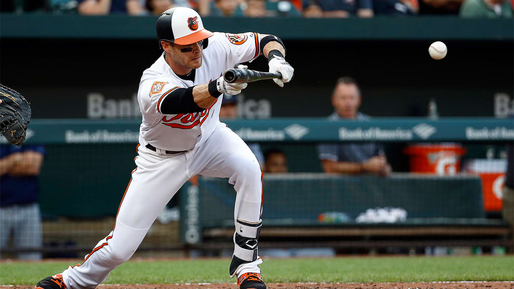 Craig Gentry was injured during a bunt attempt in the Orioles' 1-0 victory over the Blue Jays in 13 innings. (AP)