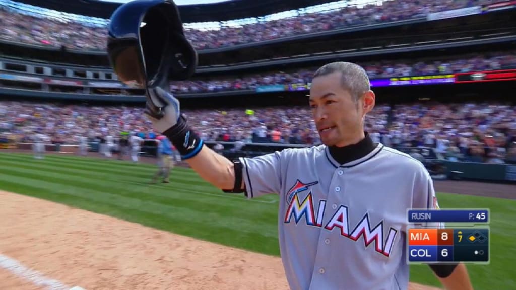 Ichiro Suzuki Aiming at Age 50 (but First, 3,000 Hits) - The New York Times