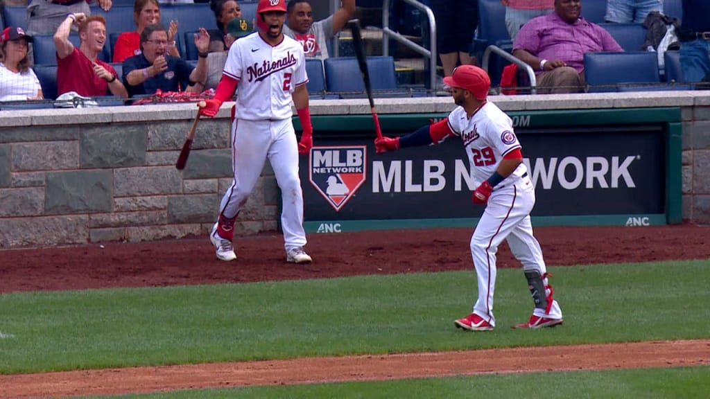 Hernandez's HR in 9th gives Nats 6-5 win over Cubs