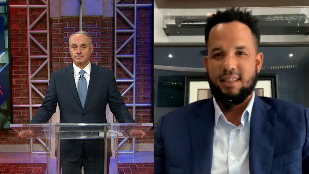 José Abreu wins Hank Aaron Award