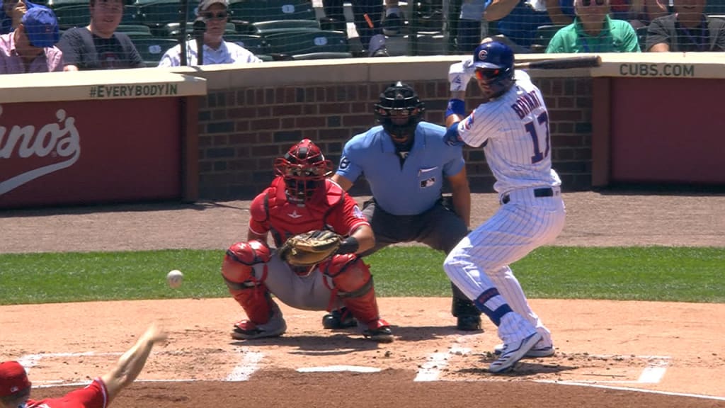 Darvish finally wins at Wrigley, Cubs top Reds 5-2