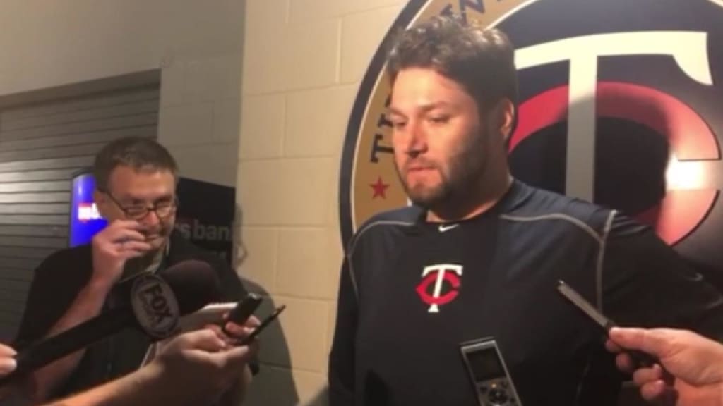 The Yankees' no beard policy was bad for Lance Lynn AND his kids 💀🧔‍