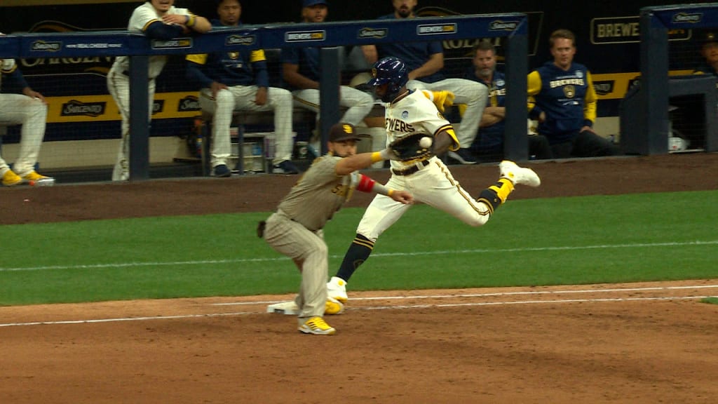 Andrew McCutchen clutch as Brewers rally past Pirates