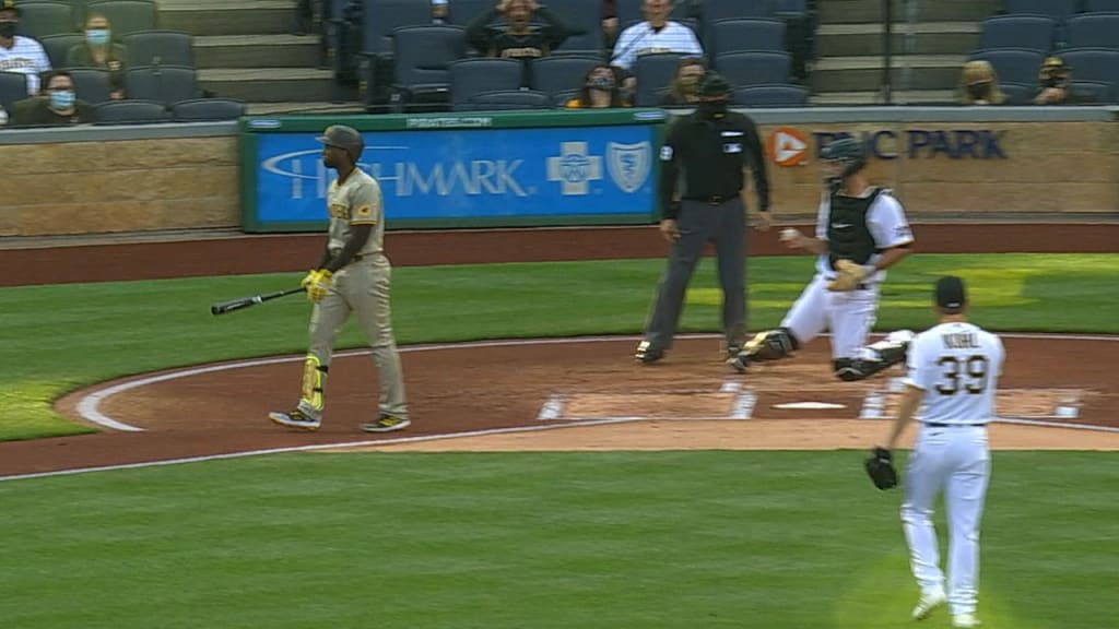 Tommy Pham fools Kim as he tries to take 3rd base after hitting a