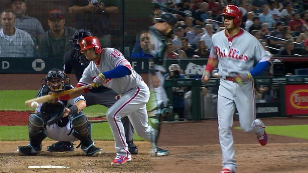Hernandez's Little League homer