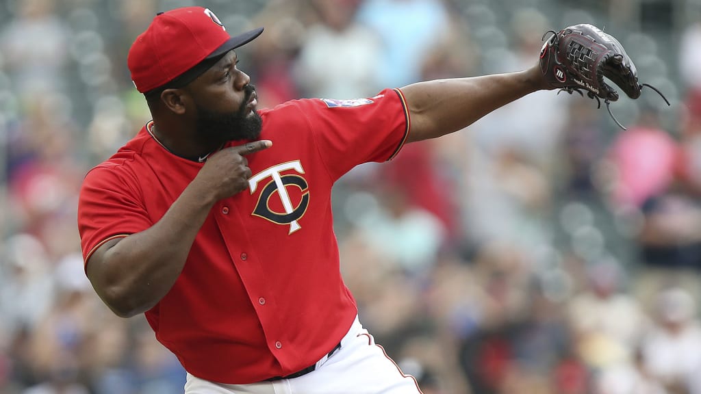 Minnesota Twins' Fernando Rodney leaves game to become U.S. citizen