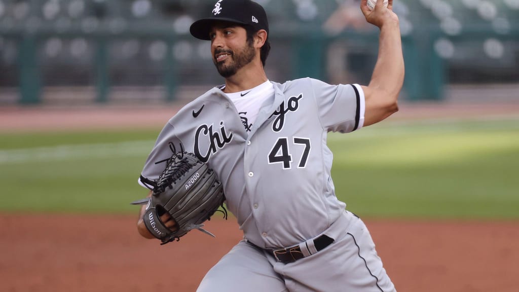 Gio Gonzalez helps pitch White Sox to 11-5 rout of Royals