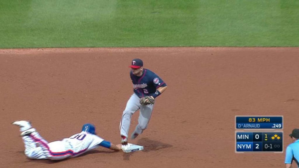 Career year bittersweet for Twins' Brian Dozier