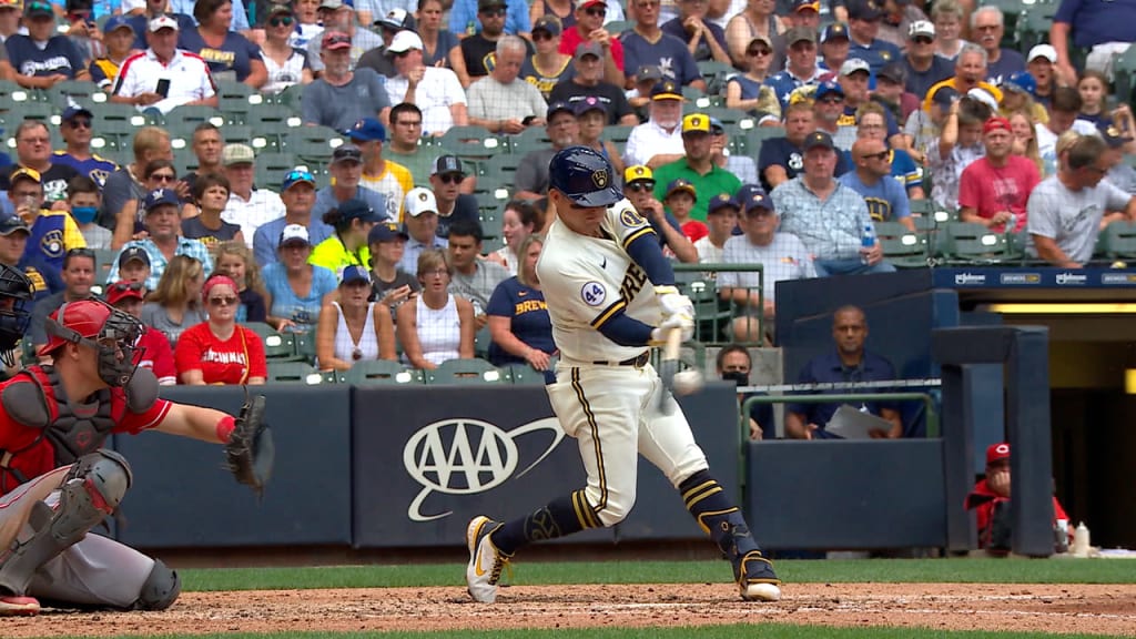 Jonathan India's home run takes out a coffee cup in Reds' bullpen