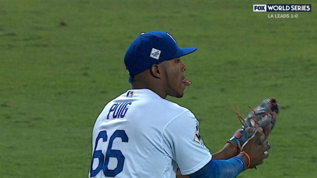 Yasiel Puig dyed his hair blue for World Series