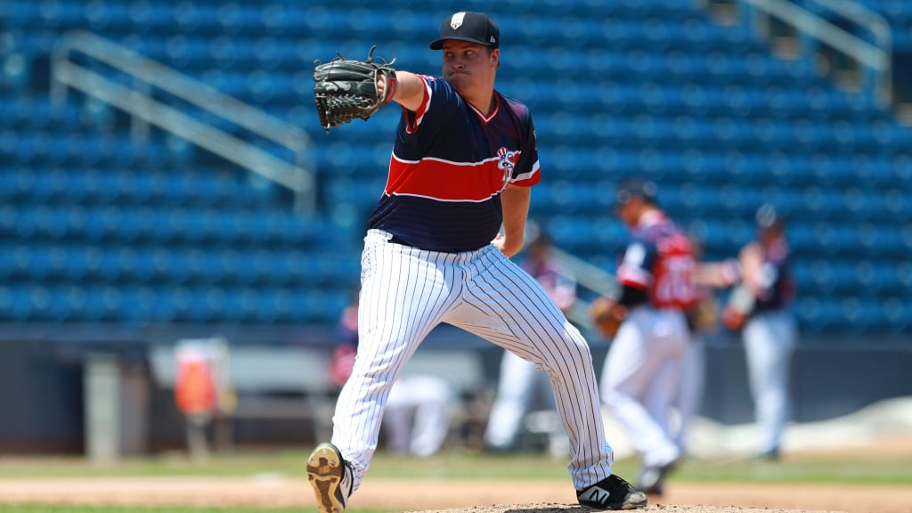 New York Yankees pitcher Orlando Hernandez delivers a pitch to the