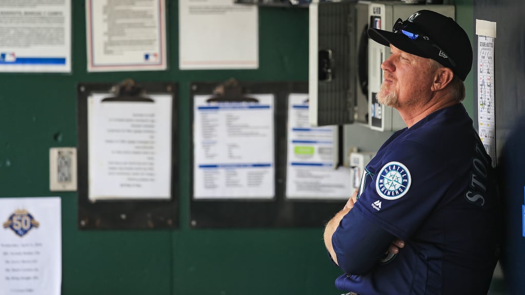 KANSAS CITY, MO - APRIL 11: Pitching coach Mel Stottlemyre #30 of the Seattle Mariners watches the action against the Kansas City Royals during the eighth inning at Kauffman Stadium on April 11, 2018 in Kansas City, Missouri. (Photo by Brian Davidson/Getty Images)