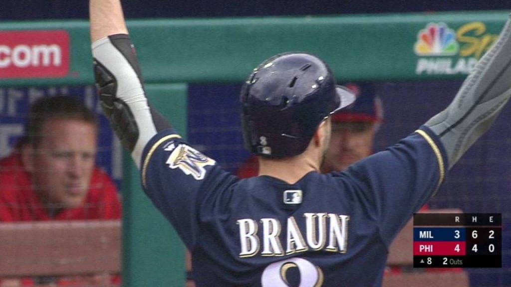 Milwaukee Brewers - Ryan Braun is back in action tonight as the