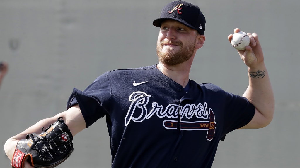 Atlanta Braves add left-hand pitcher Will Smith