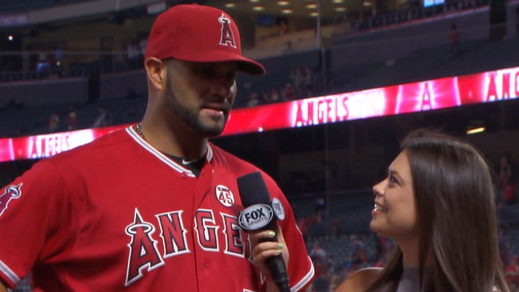 Angels' Albert Pujols Sets Record for Career Hits by Foreign-Born Player, News, Scores, Highlights, Stats, and Rumors