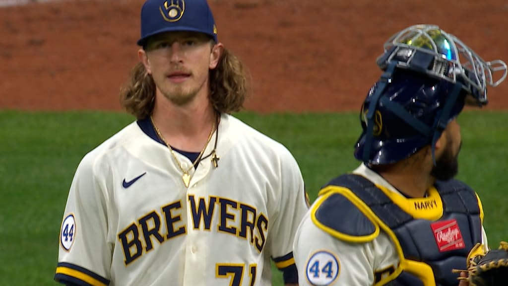 Josh Hader seals the win