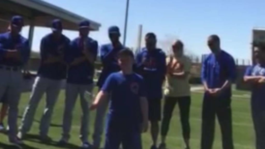 Young Cubs make jokes at expense of David Ross' age