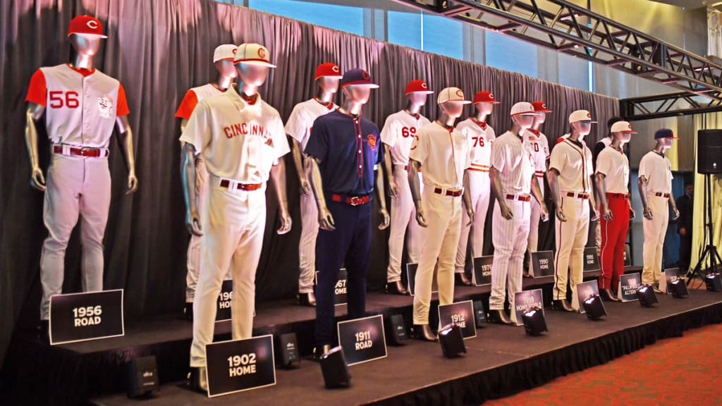 1990 reds throwback uniforms