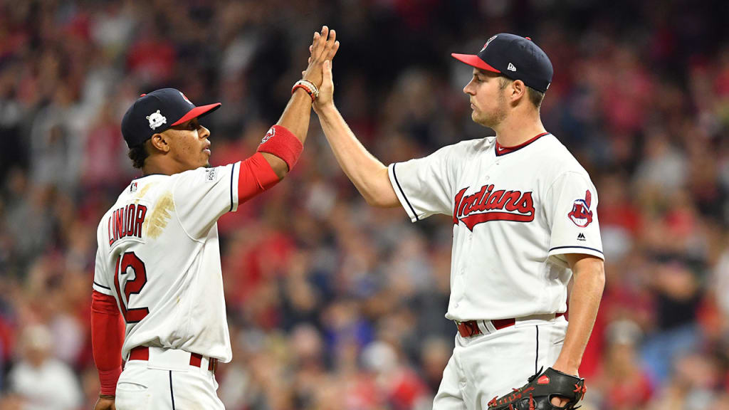 Cleveland Indians, Trevor Bauer agree to one-year contract 