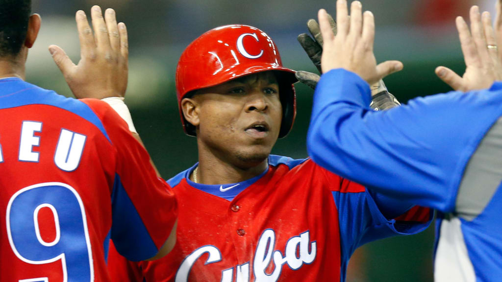 Alexei Bell has experience on the international stage, including playing for Cuba's World Baseball Classic team in 2013. (Getty)