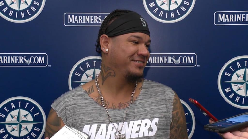 Hernandez, Servais on King Felix