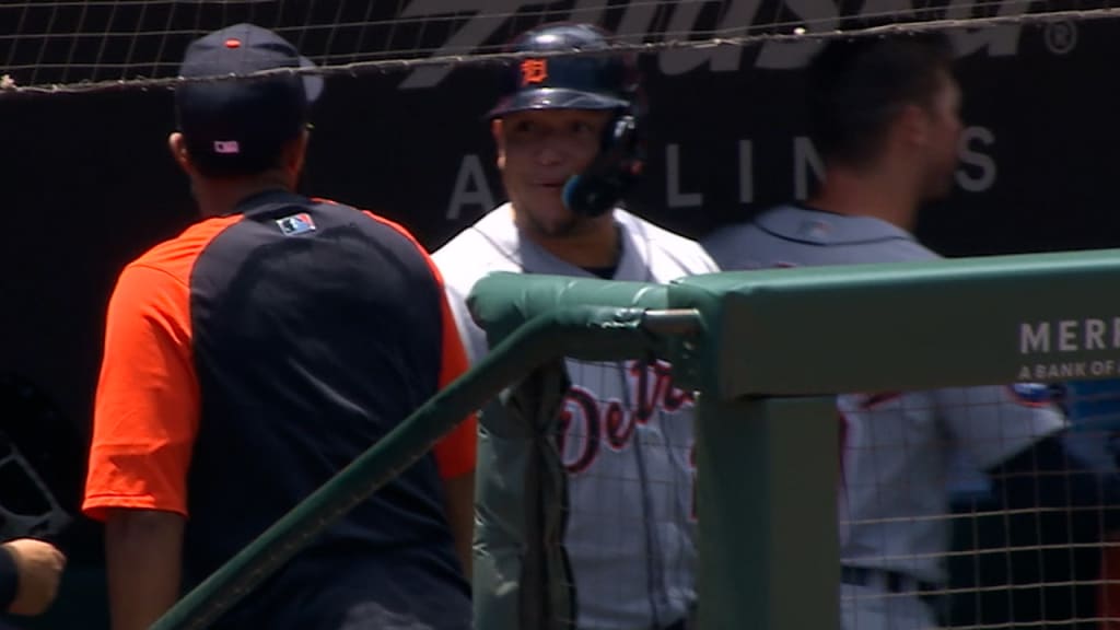 Haase's two-run HR allows Tigers to hold off Giants 3-2