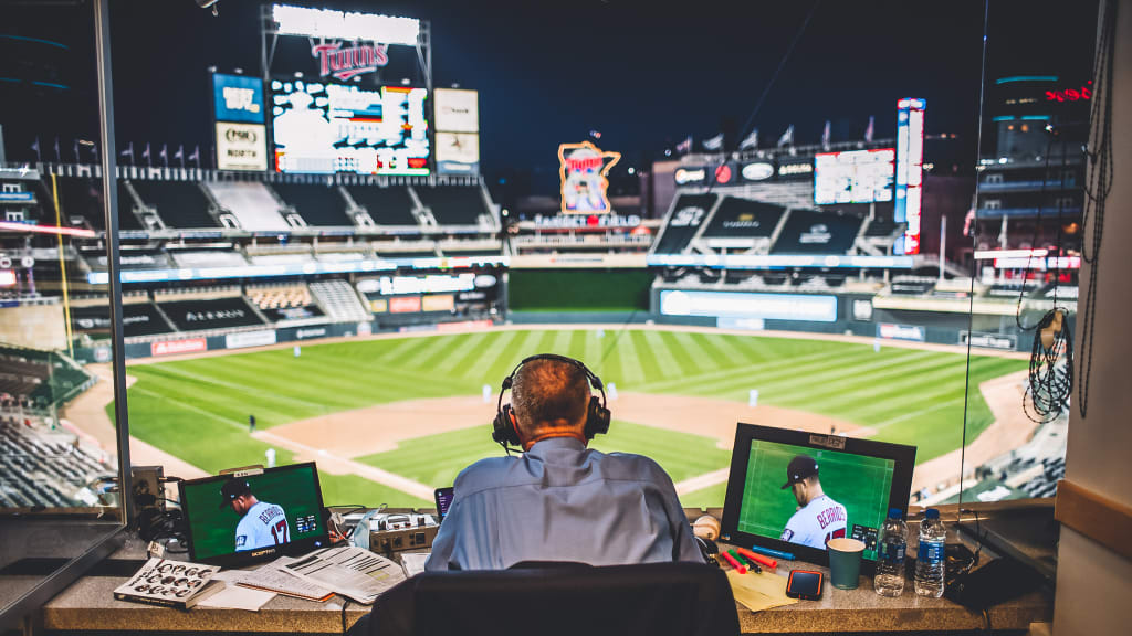 Coming Full Circle: Bert Blyleven and the end of a broadcast era - Twinkie  Town