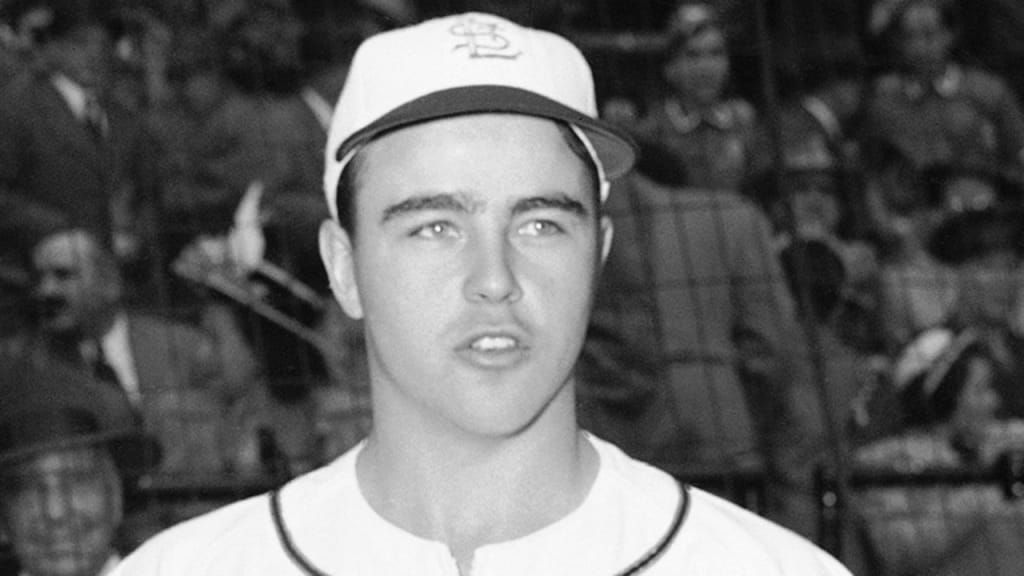 Ned Garver was an All-Star and a 20-game winner with the St. Louis Browns in 1951. (AP)