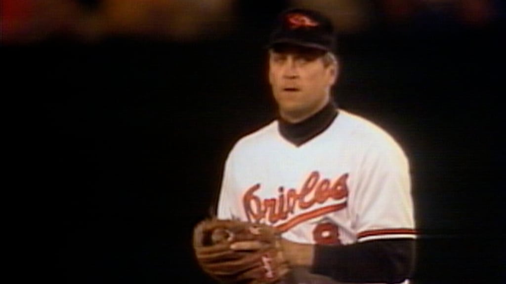 Cal Ripken Jr. - Baltimore Orioles - The Best Baseball Player