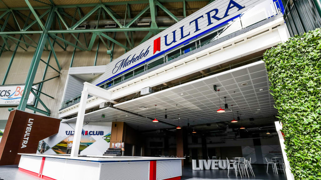 Michelob Ultra Club Houston Astros