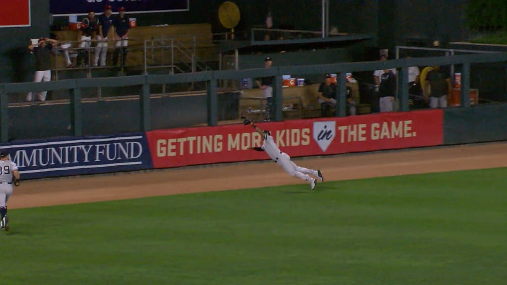 Hicks' game-ender is Play of Week