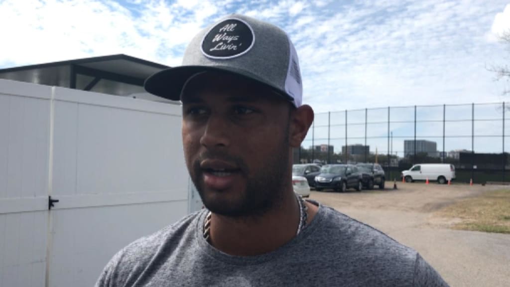 Hicks wants to start in center