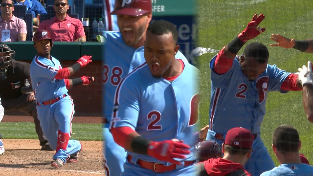 Tony Gwynn Jr. hits walk-off single on emotional Father's Day