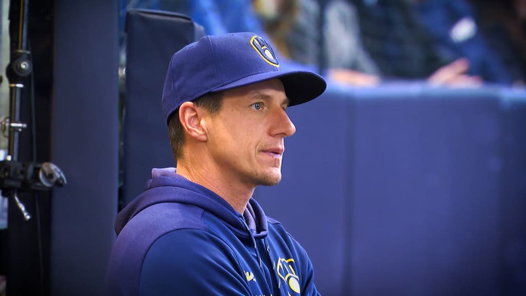 Milwaukee Brewers manager Craig Counsell finishes second in NL Manager of  the Year vote - Brew Crew Ball