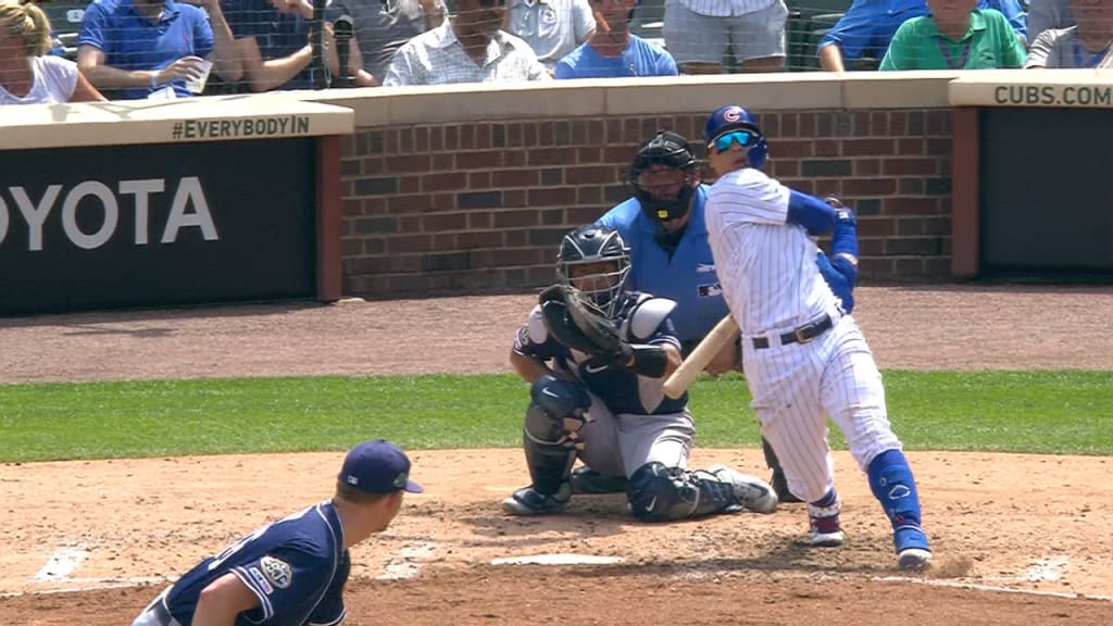 Baez's solo home run
