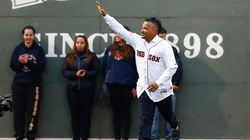 At 48 years old, Manny Ramirez is back in baseball  in