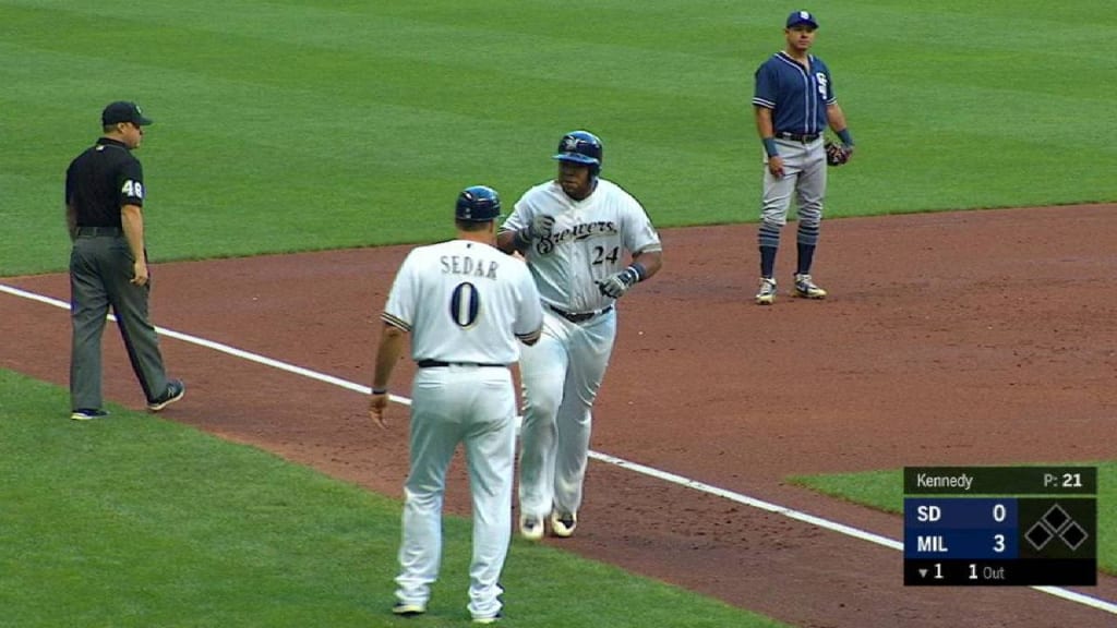 Brewers 4, Astros 2: Three-run homer by Eric Thames stands up