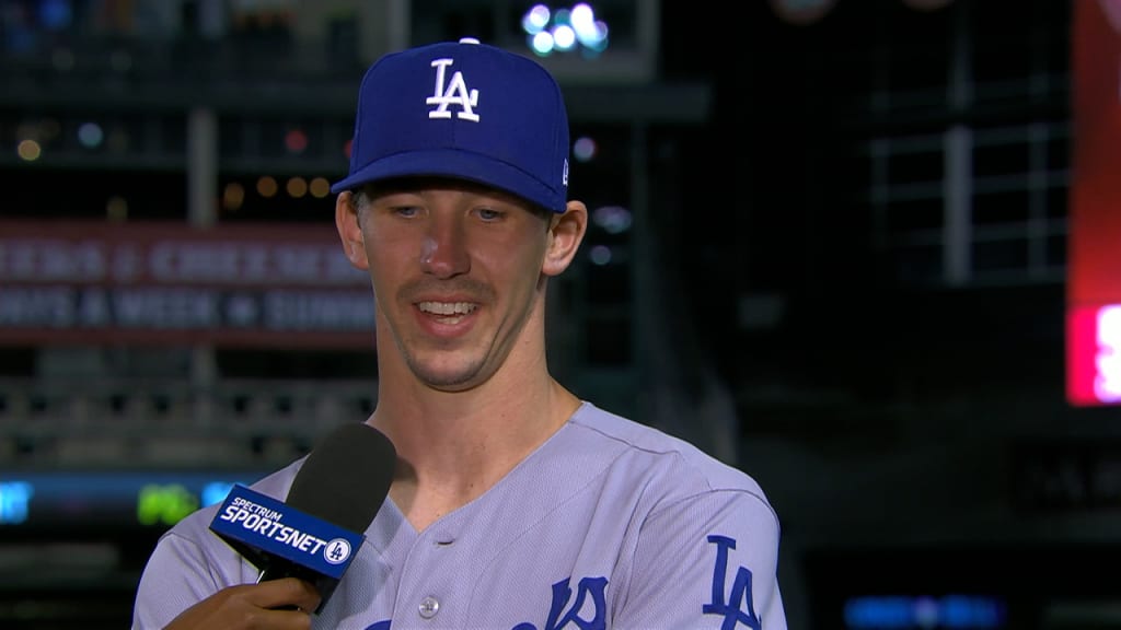 Los Angeles Dodgers pitcher Walker Buehler (21) prepares to pitch during a  MLB baseball game against the Detroit Tigers, Sunday, May 1, 2022, in Los A  Stock Photo - Alamy