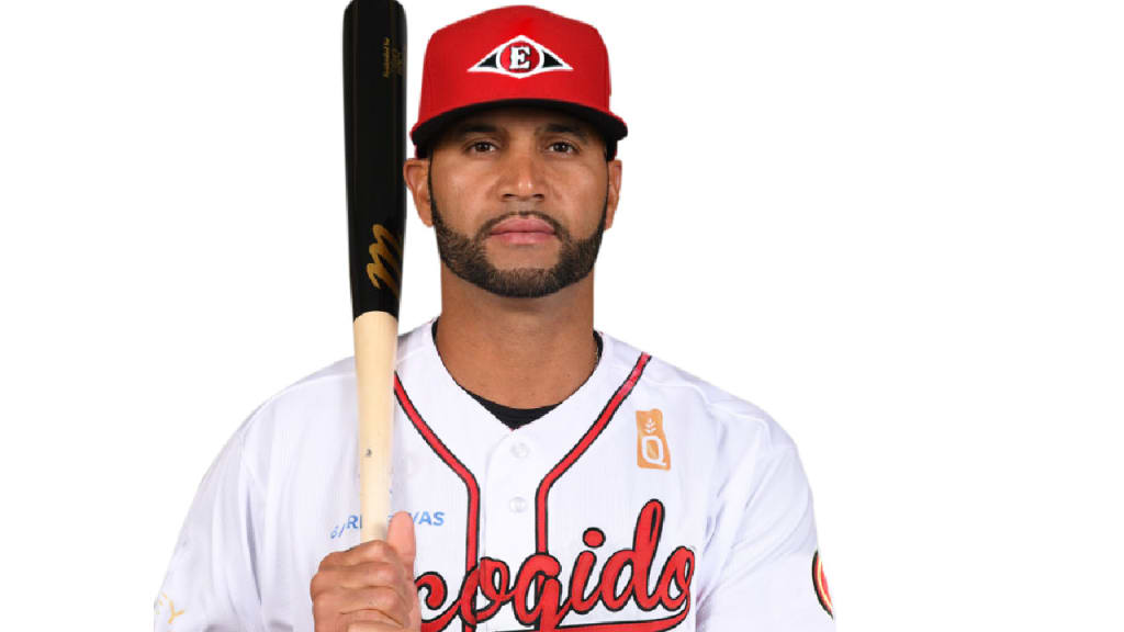 Leones adquieren a Albert Pujols desde Cibao