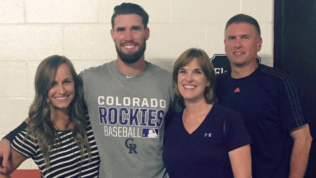 Colorado Rockies: David Dahl on social media and his dog's Instagram