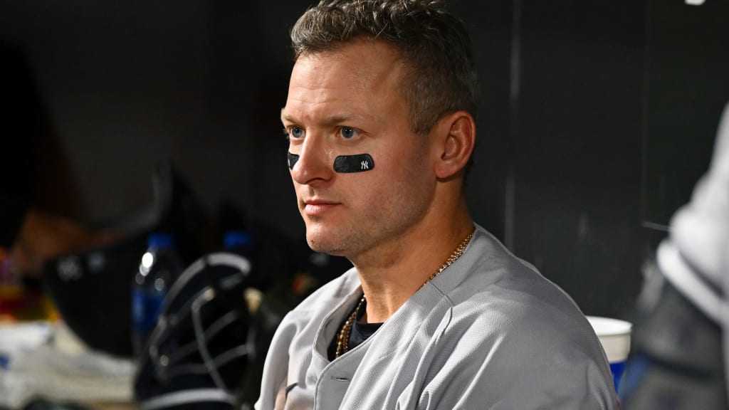 Josh Donaldson in the Clubhouse at Spring Training 2019 