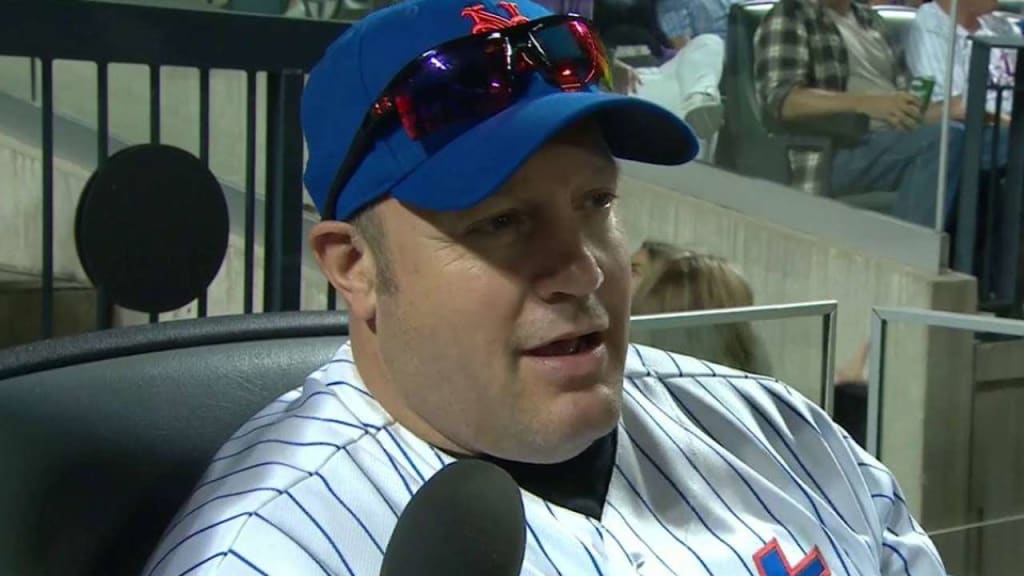 James spends time with the Mets