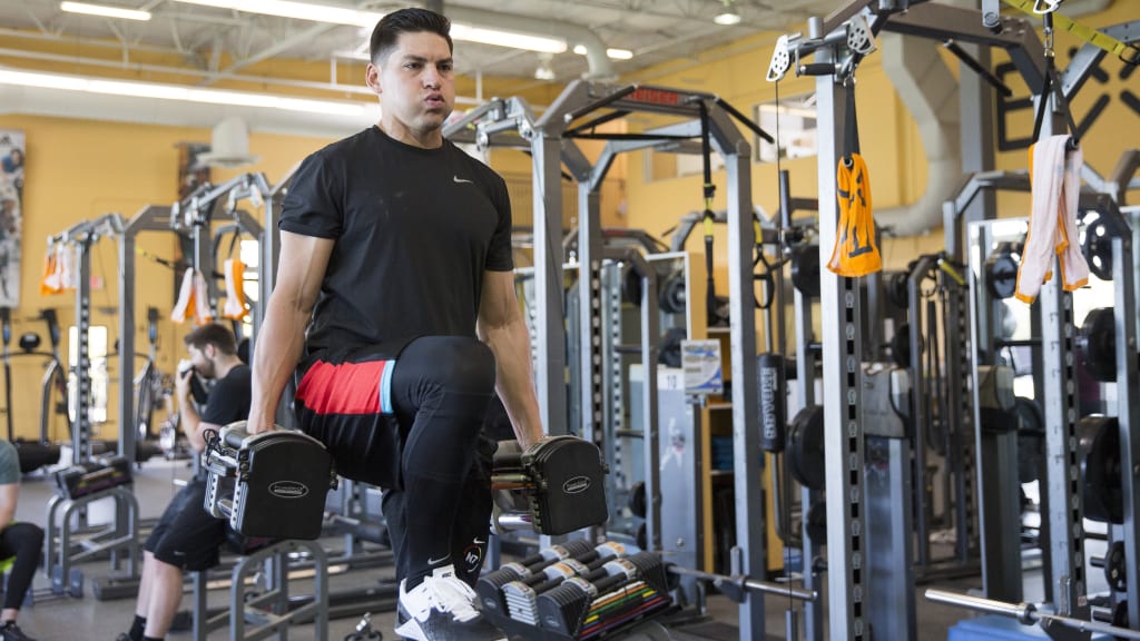 Jacoby Ellsbury's workout program is carefully crafted to help him fine-tune his uber-athletic physique. (New York Yankees)