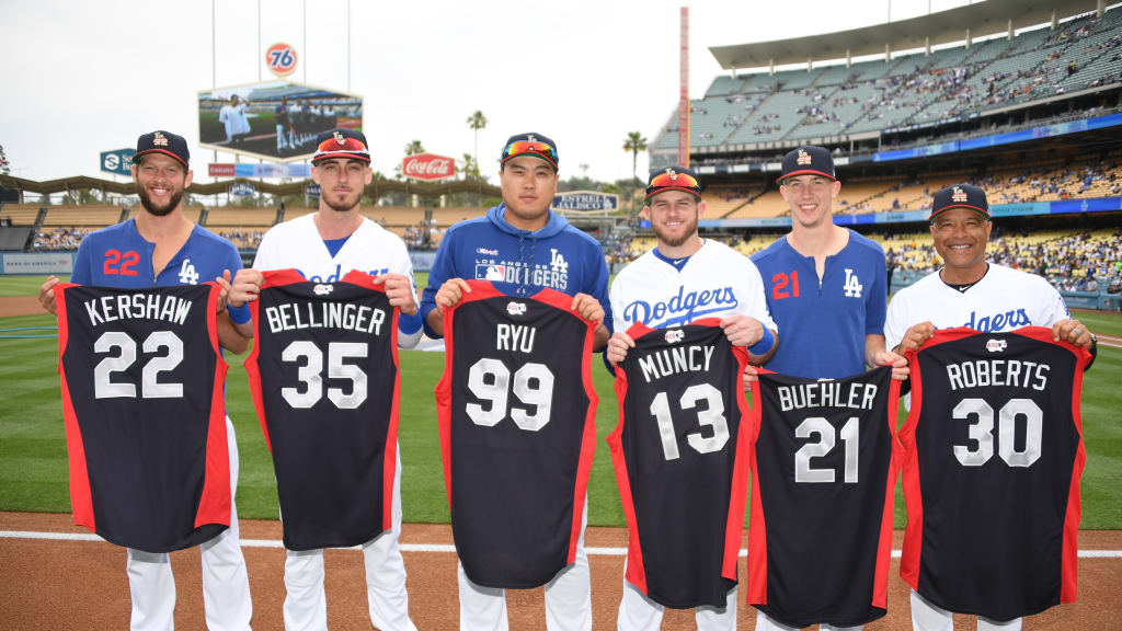 Dodgers cover the globe with World Baseball Classic roster announcements, by Cary Osborne