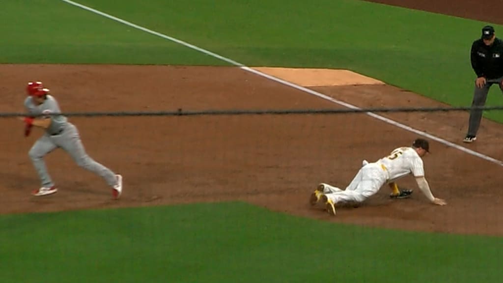 Padres slugger Manny Machado exits game after getting hit by pitch on left  hand