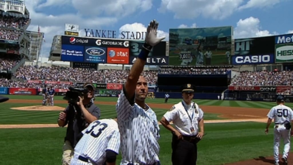 Yankees' Derek Jeter plays, talks good game as teen prospect