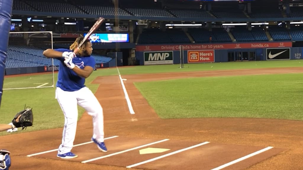 Vlad Jr. practices for HR Derby