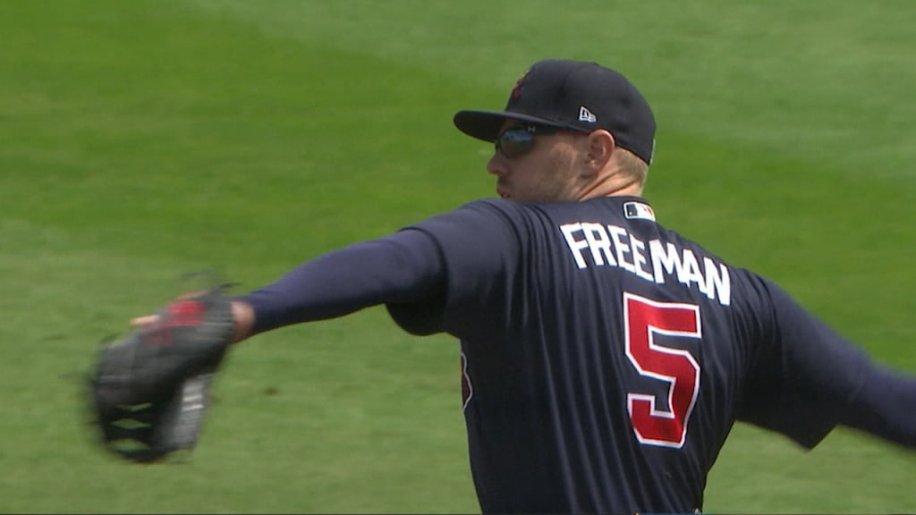 We're calling Freddie Freeman for a BOMB 💣💥 in today's MLB Home